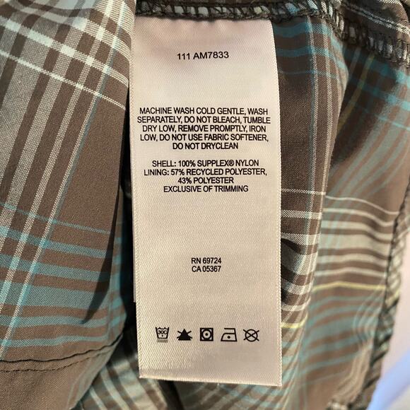 Columbia Gorpcore Outdoor Lightweight Plaid Gray Blue Polo Shirt Men size Medium - Picture 9 of 9